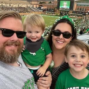 Meet your Posher, Adrienne